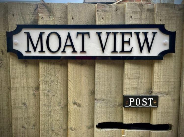 Moat View Free Parking, Central, Ev Plug Йорк Екстериор снимка